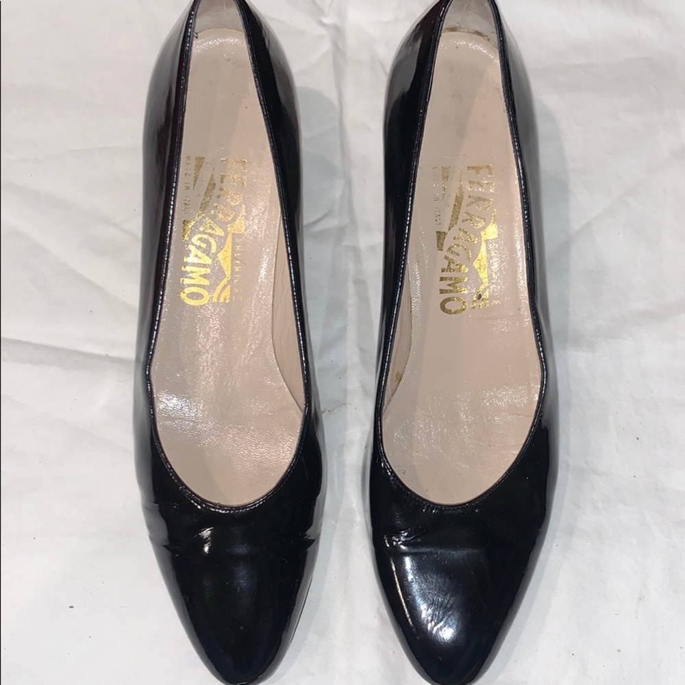 Salvatore Ferragamo Pump